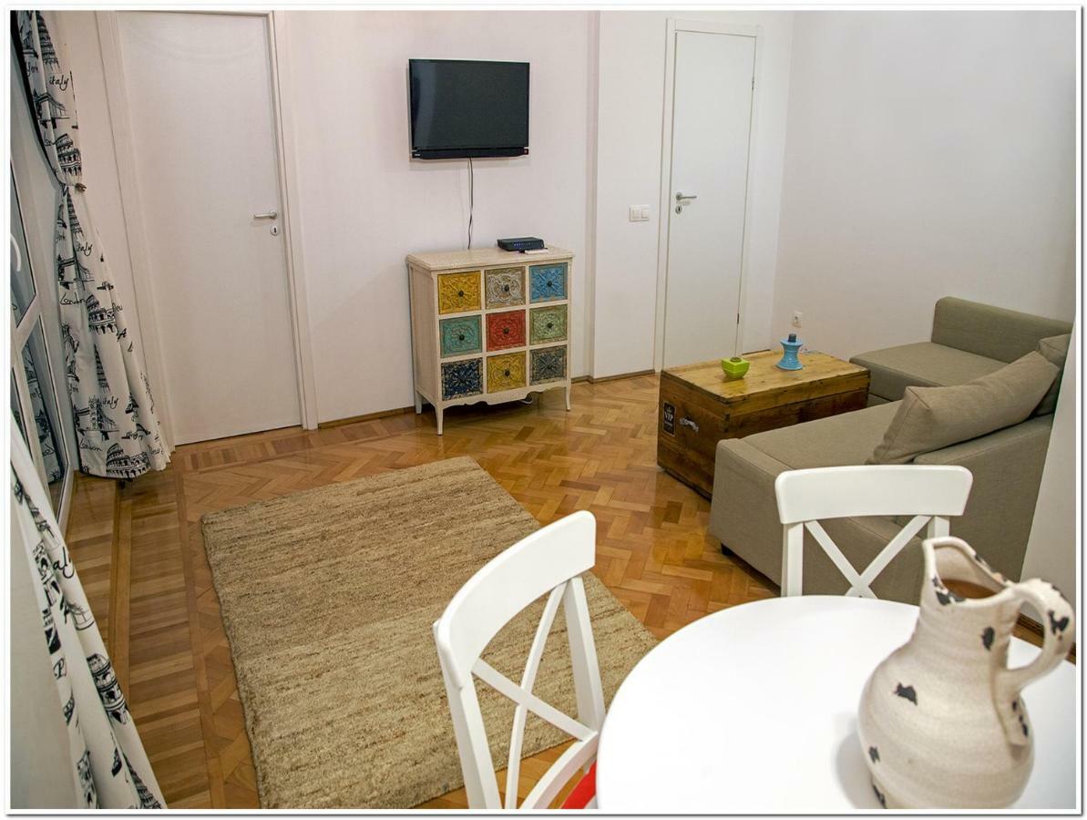 Skyview Old Town Apartment Bukurešť Exteriér fotografie